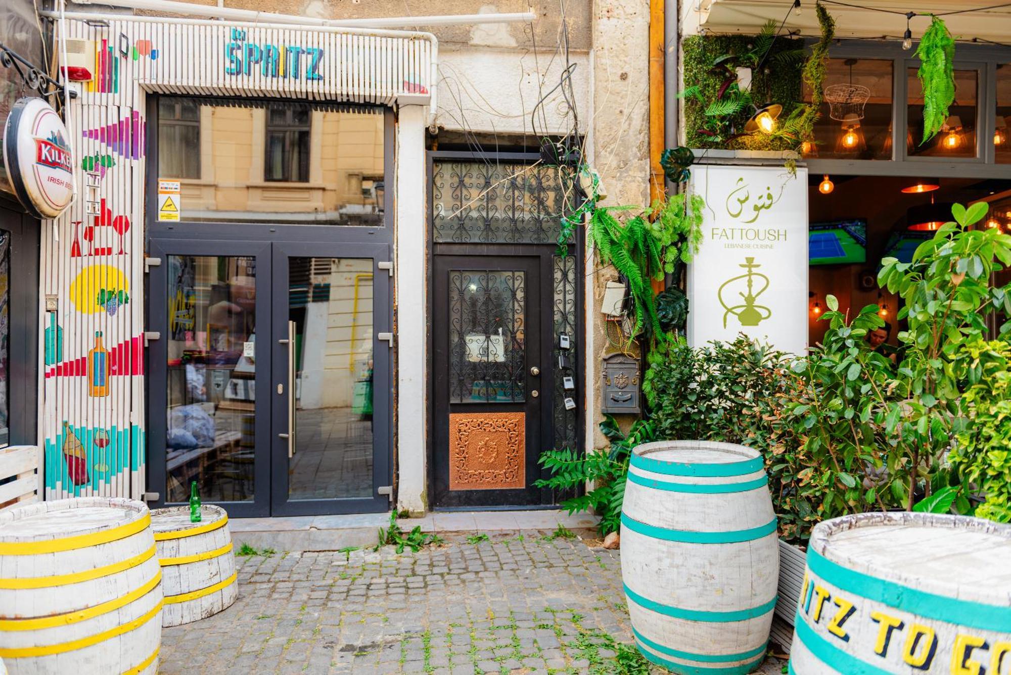 Old City 부쿠레슈티 외부 사진
